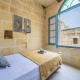 Room 5 - Twin Room x 2 by Solea Għarb - Foto 2