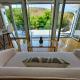 Villa Blanc - with Buna Riverside, Buna (Foto 10)
