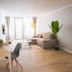 RR - NEW - Beautiful Apartment 80qm - Lift - WIFI, Kröllwitz - 写真 1