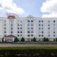 Hampton Inn & Suites Raleigh Cary Lenovo Center, Cary - Fotografie 1