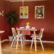 Grassmere - 3 bed house with private garden, Horley (foto 2)