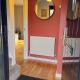 Grassmere - 3 bed house with private garden, Horley (foto 8)
