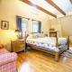 Private Tavern, Hot Tub, 8-Fireplaces, Spa Baths, Fire Pit, Baths Ensuite - Shop or Ski!, Landgrove Town Center