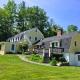 Private Tavern, Hot Tub, 8-Fireplaces, Spa Baths, Fire Pit, Baths Ensuite - Shop or Ski!, Landgrove Town Center (zdjęcie 2)
