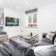 Two Bedroom Apartment - Balcony - Secure Parking - Top Rated - Underfloor Heating - 2MC