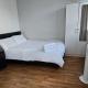 2 Bed Flat - Sleeps 4 - Parking - Balcony - Wifi, Londýn - Fotografie 1