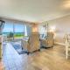 Beach House Condominiums B101 - Beachfront with Pool, WiFi, & Beach Service Destin - Foto 1