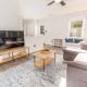 Comfy and Convenient Duplex, Columbia