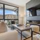 One Riverfront Condo 405 by East West Hospitality, Avon - Fotografie 1
