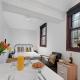 Cosy Little Venice Pied-à-Terre by MoreThanStays, Londýn - Fotografie 1