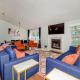 Family friendly - Fire pit -4 min to UF - Spacious