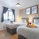 Grange House with Free Parking, Garden, Superfast Wifi and Smart TVs with Netflix by Yoko Property, Northampton (fotografie 4)