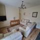 3 bed Entire Cottage in Whitchurch, Shropshire - Zdjęcie 1
