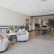 One Riverfront Condo 405 by East West Hospitality, Avon - Fotografie 3