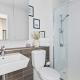 A Cozy 2BR Apt with Harbour Views and FREE Parking, Мельбурн (фото 7)