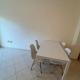 Accessible 2-Bedroom 75m2 with Veranda and Parking, Athènes - Photo 2