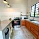 3 Bdr Villa With Pool , Near beach, Fast Wifi, Veintisiete de Abril (foto 10)