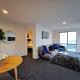 One Bedroom Unit with Panoramic Views, Queenstown - Fotografie 2