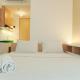 Comfy and Best Deal Studio at Tokyo Riverside PIK 2 Apartment By Travelio, Rawalembang - Fotografie 3