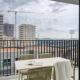 4-Person Apartment by Ostend Beach With Parking, Ostenda (foto 3)