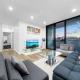 Chic 2 BR Apt with Parking & Darling Harbour-10mins walk Sydney - Zdjęcie 2