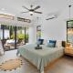 CU7 Beach Home Oasis with Private Pool and Guest House, Barco Quebrado (foto 2)