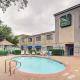 Quality Inn & Suites Grand Prairie South Dallas - Foto 9
