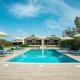 Nancy's budget villa with pool & Jacuzzi by elite, Laganas (foto 7)