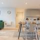 Meadow Haven - Monthly Stays - On Street Parking & Netflix, Birmingham - Foto 8