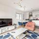 Stylish Station Apartment in Rochester with Free Parking, Wainscot (fotografie 8)