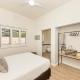 On the Beach in Camps Bay - fully equipped 2 bedroom apartment, Кейптаун - Фото 7