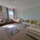Budget Spacious Flat Fits 5 people in W2, Londýn - Fotografie 1