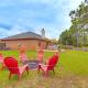Pensacola Home with Fire Pit, 7 Mi to Beaches!