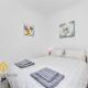 Fantastic 4 bedroom apartment in Russell Square, London - Photo 9