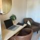 Charming 1 BR apt in town centre, Chertsey (fotografie 5)