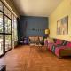 Studio cozy, Point E
