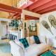 Riverside Retreat in Crosby Pet Friendly!