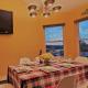Tranquility 2 bedroom Villa by the lake with green backyard, Staley (фото 10)