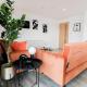 Spacious and Sunny Flat l River Balcony View !, Londýn - Fotografie 8