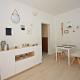 Apartments Tomy - One Bedroom Apartment with Balcony and Sea view Apartment 1, Sutivan (fotografie 8)