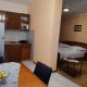 Apartment Tina - One Bedroom Apartment with Terrace, Smokvica (fotografie 6)