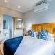 Oceans Guest House & Luxurious Apartments Struisbaai - Foto 2