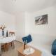 Bertie's Lodge - Two Bedroom Apartment with Terrace and Sea View A1