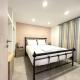 Tide and Tonic spacious 1bd apartment with extra Loft Style Sleeping Area, Paleo Faliro, Athen - Foto 3