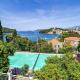 Apartments & Rooms Mara & Petrunjela - One Bedroom Apartment with Garden