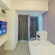 Relaxing and Nice Studio at Tokyo Riverside PIK 2 Apartment By Travelio, Rawalembang (Foto 2)