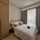 Stunning 3BR Apartment at One Residence, Batam Center (Foto 8)