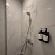 Stunning 3BR Apartment at One Residence, Batam Center (Foto 9)