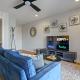 Comfy ATX Apt plus Balcony and Smart TV and Free Parking, Austin - Foto 10