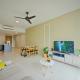 2BR WIFI, Mid Valley, Mosaic Southkey, 5-7 pax, 7 mins to CIQ, Johor Bahru (foto 3)